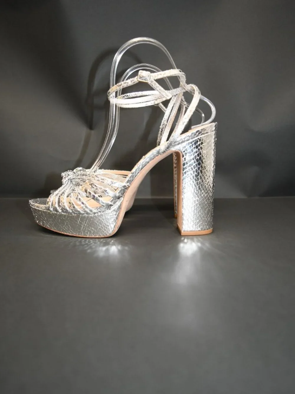 $500 LOEFFLER RANDAL Rivka Knot Platform Sandals LEATHER SILVER 9 (DD5)